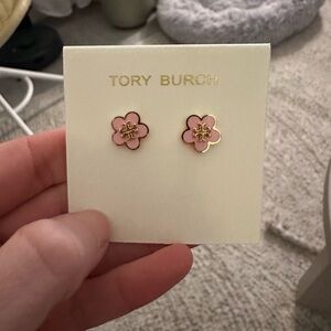 Tory Burch Kira Enamel Flower Stud Earring Pink and Gold